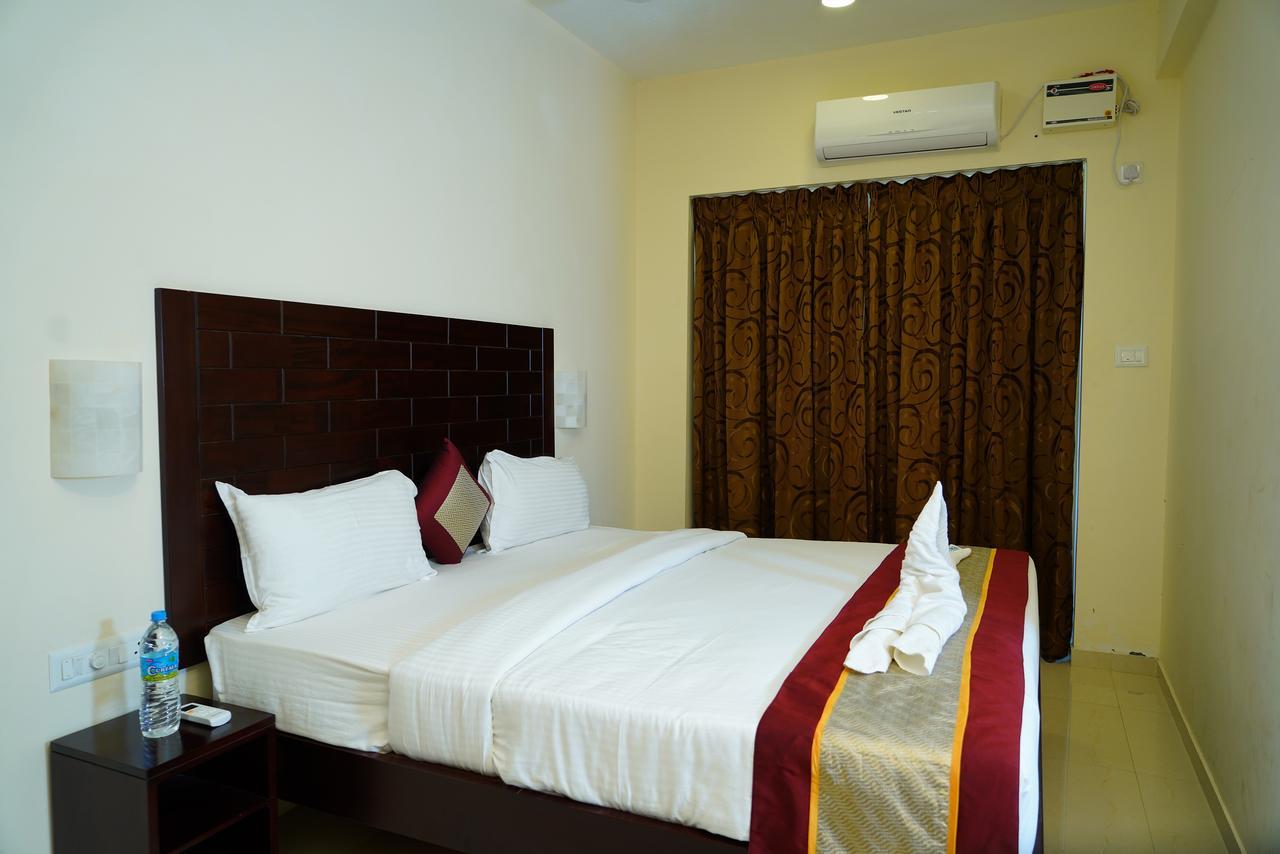 Five Falls Resort Kuttalam  Bagian luar foto